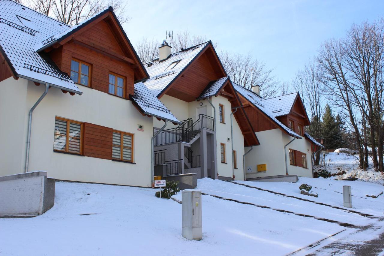 "Apartament Na Pietrze" W Karpaczu Na Osiedlu "Apartamenty Pod Sniezka" エクステリア 写真